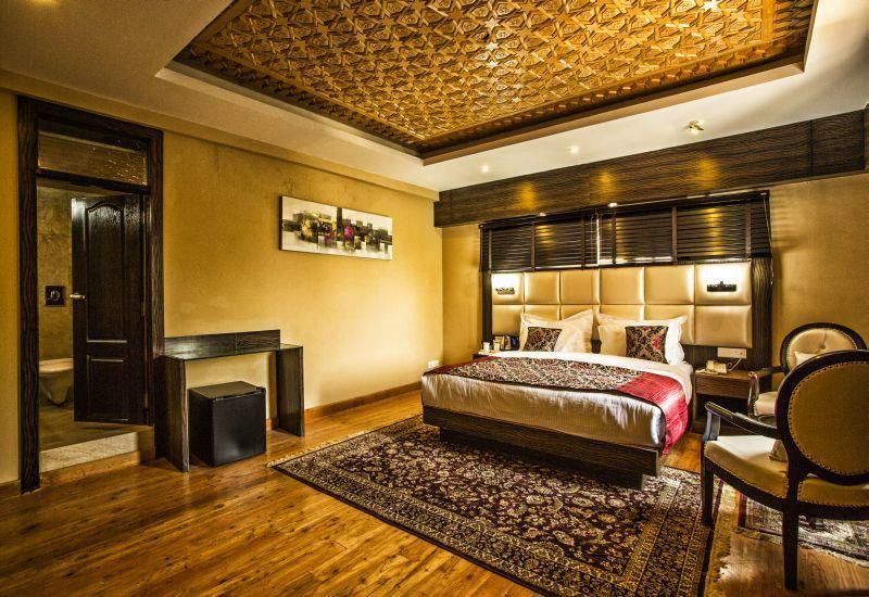The Pride Inn Сринагар Экстерьер фото